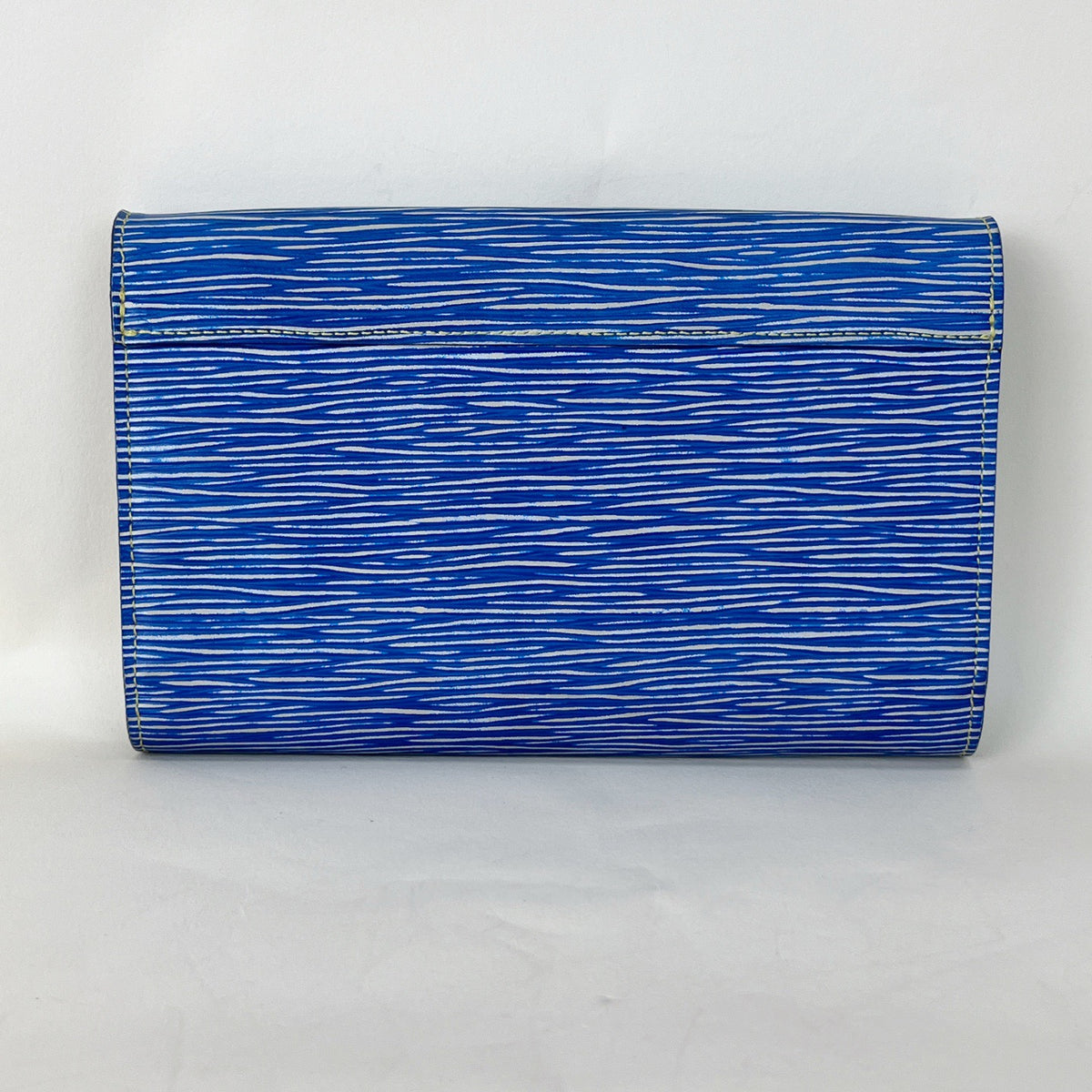 Louis Vuitton - Twist Wallet on Chain - Leather - Blue - (small)