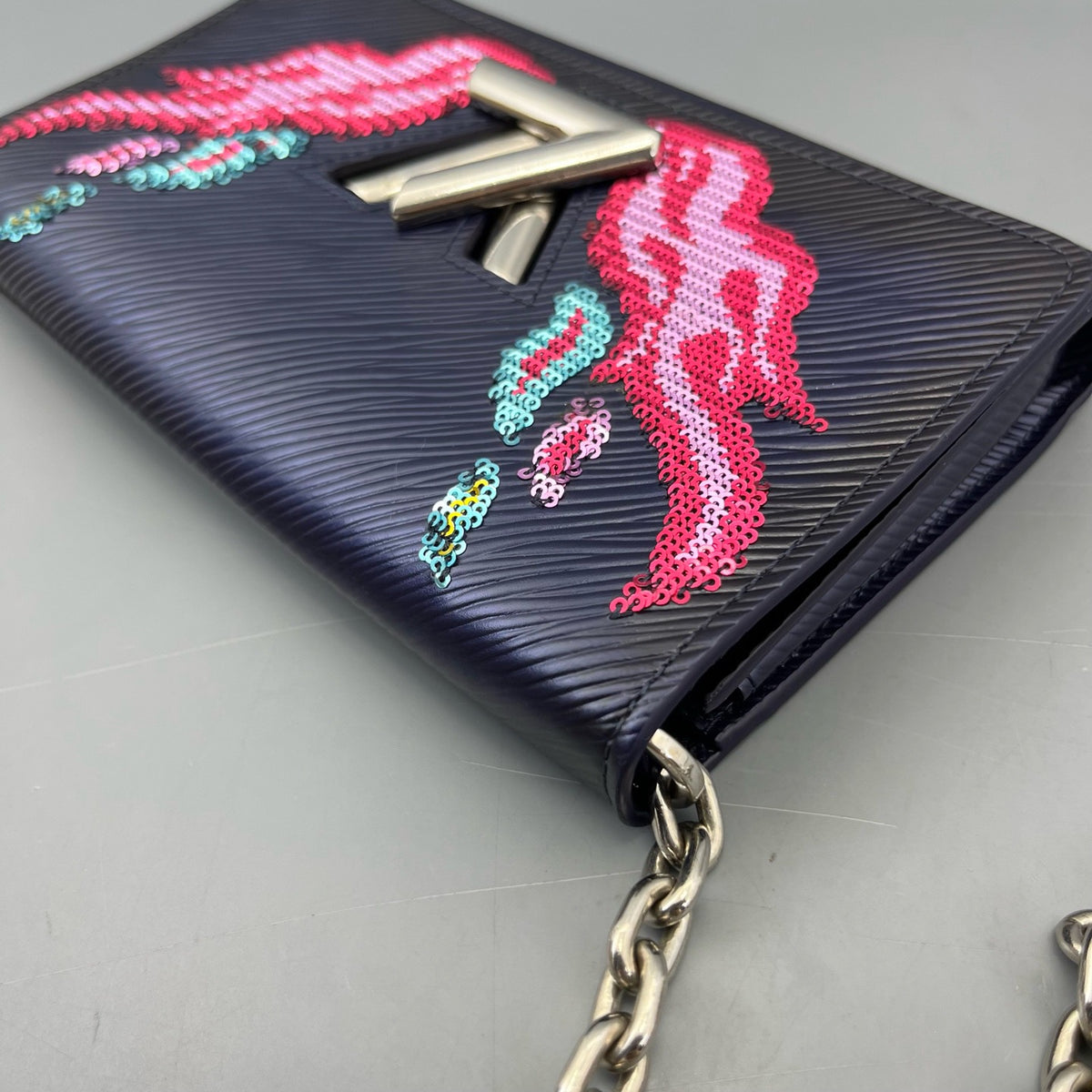 Louis Vuitton - Twist WOC Flame Sequins - Leather - Navy - (mini)