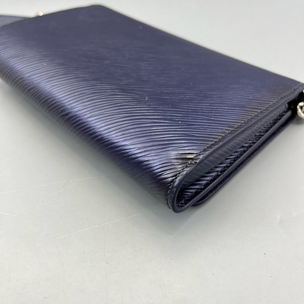 Louis Vuitton - Twist WOC Flame Sequins - Leather - Navy - (mini)