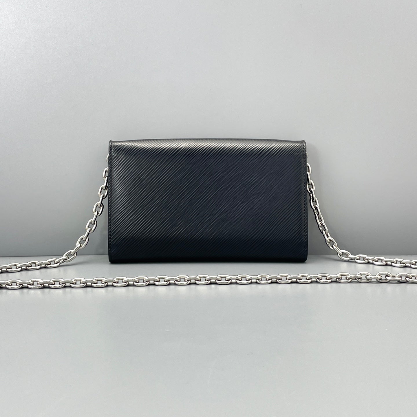 Louis Vuitton - Twist WOC - Leather - Black - (mini)