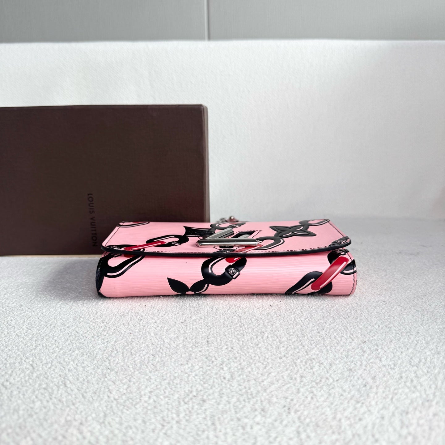 Louis Vuitton - Twist WOC - Leather - Pink - (mini)