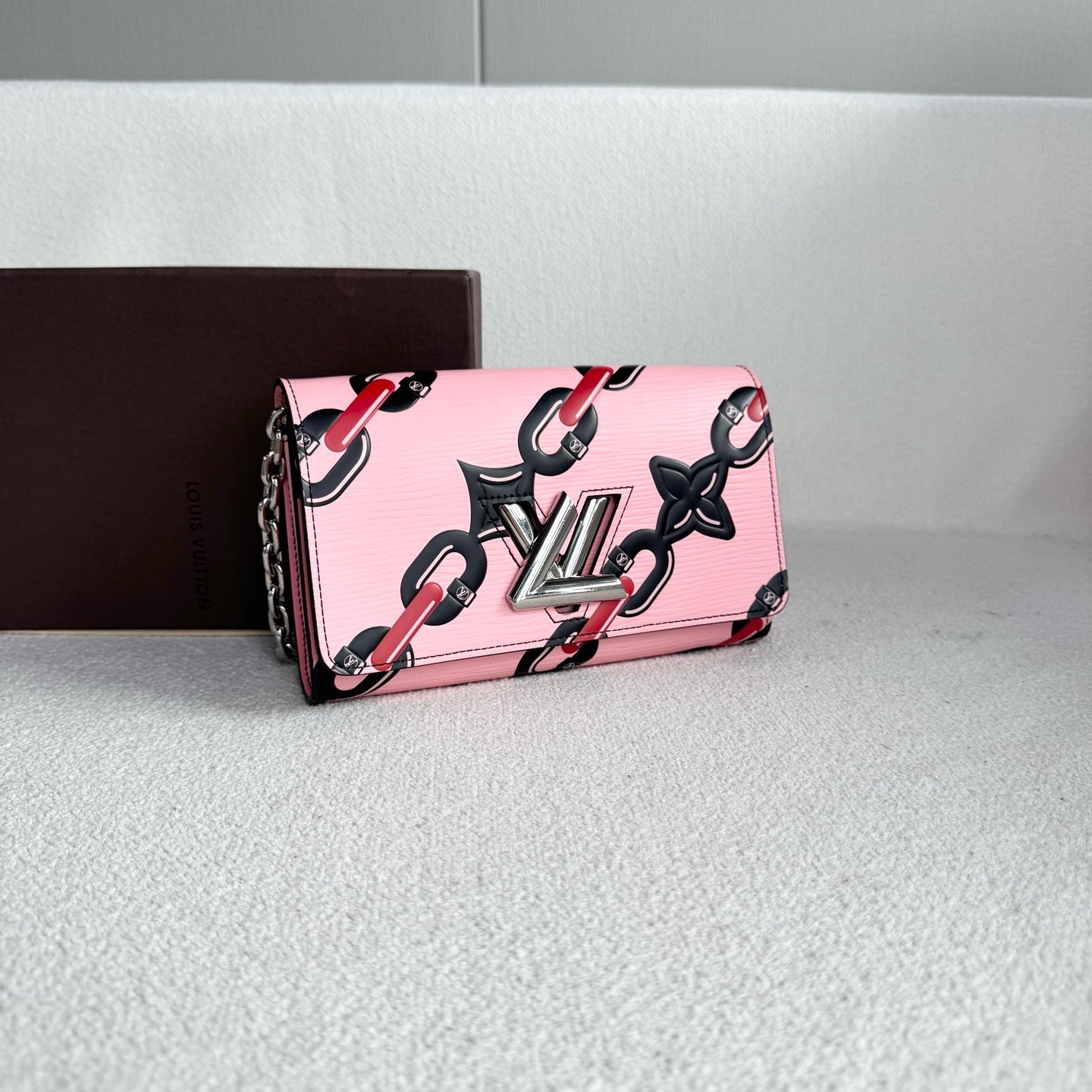 Louis Vuitton - Twist WOC - Leather - Pink - (mini)