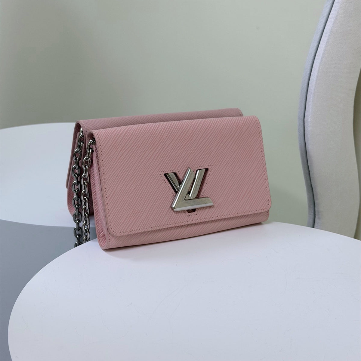 Louis Vuitton - Twist WOC - Leather - Pink - (small)