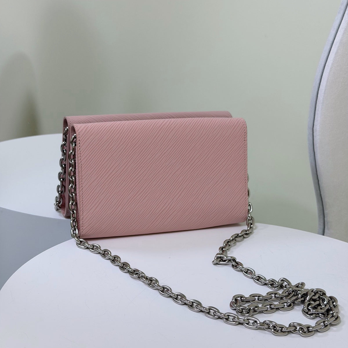 Louis Vuitton - Twist WOC - Leather - Pink - (small)