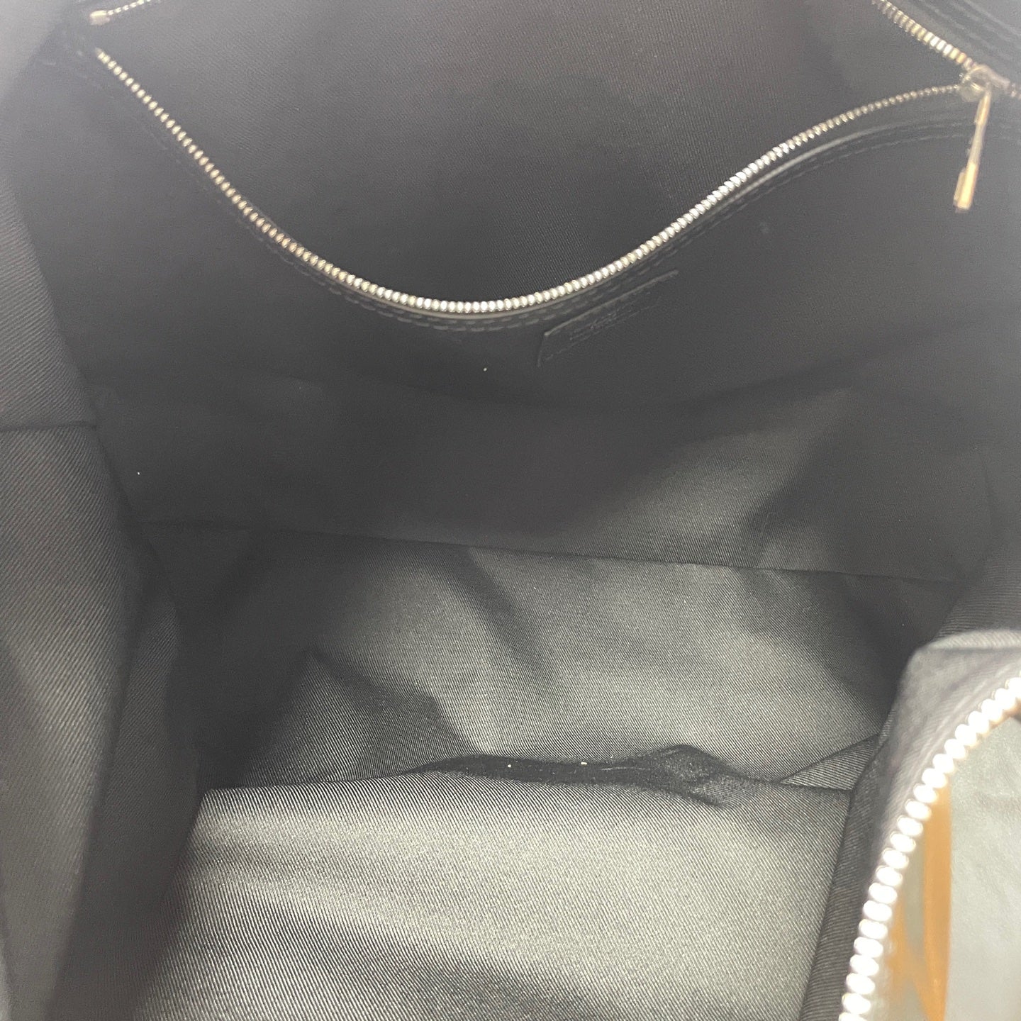 Louis Vuitton - Vagabond Hobo - Patent leather - Black - (Large)