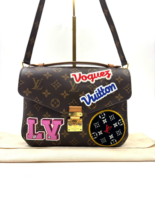 Louis Vuitton - Valentine's Day Limited Edition Messenger Bag - Cloth - Brown - (medium)
