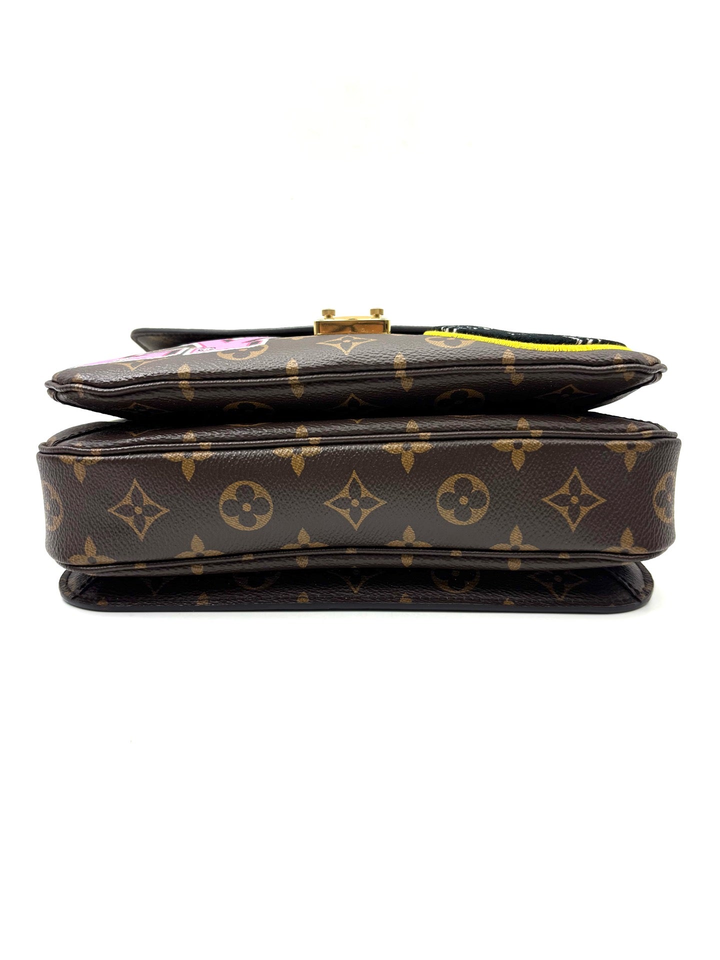 Louis Vuitton - Valentine's Day Limited Edition Messenger Bag - Cloth - Brown - (medium)