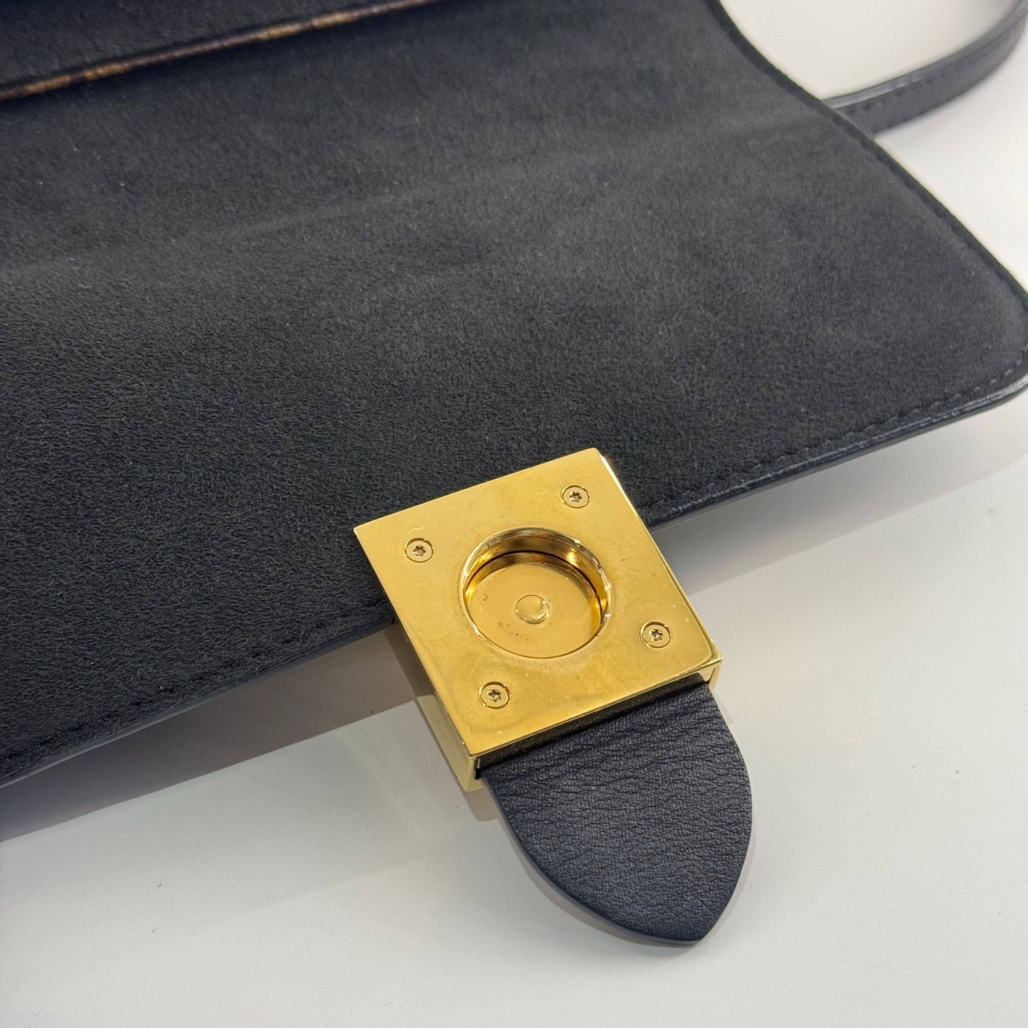 Louis Vuitton - Vanity PM - Monogram coated canvas and leather trim - Brown and Black - (Mini)