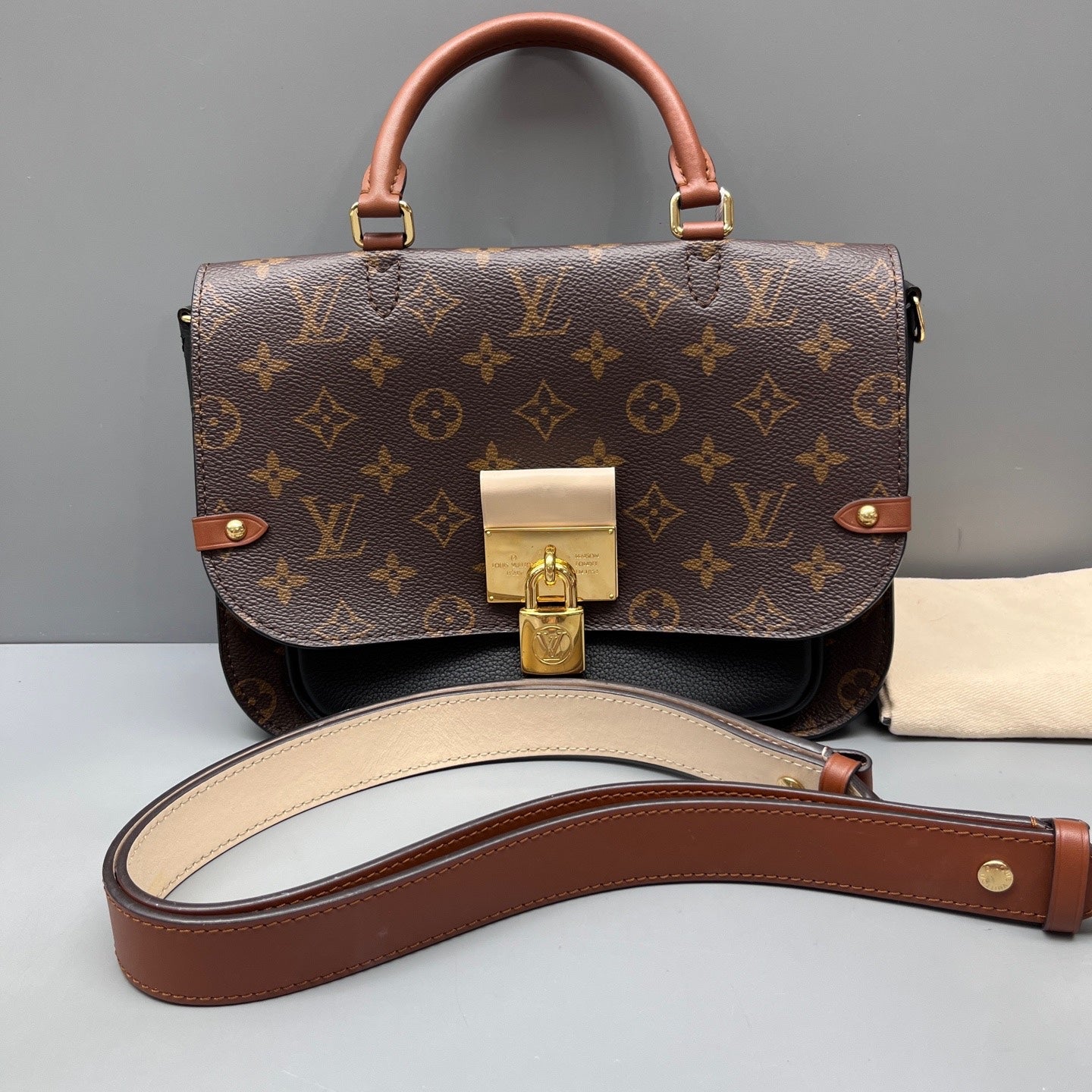 Louis Vuitton - Vaugirard - Leather - Brown - (medium)