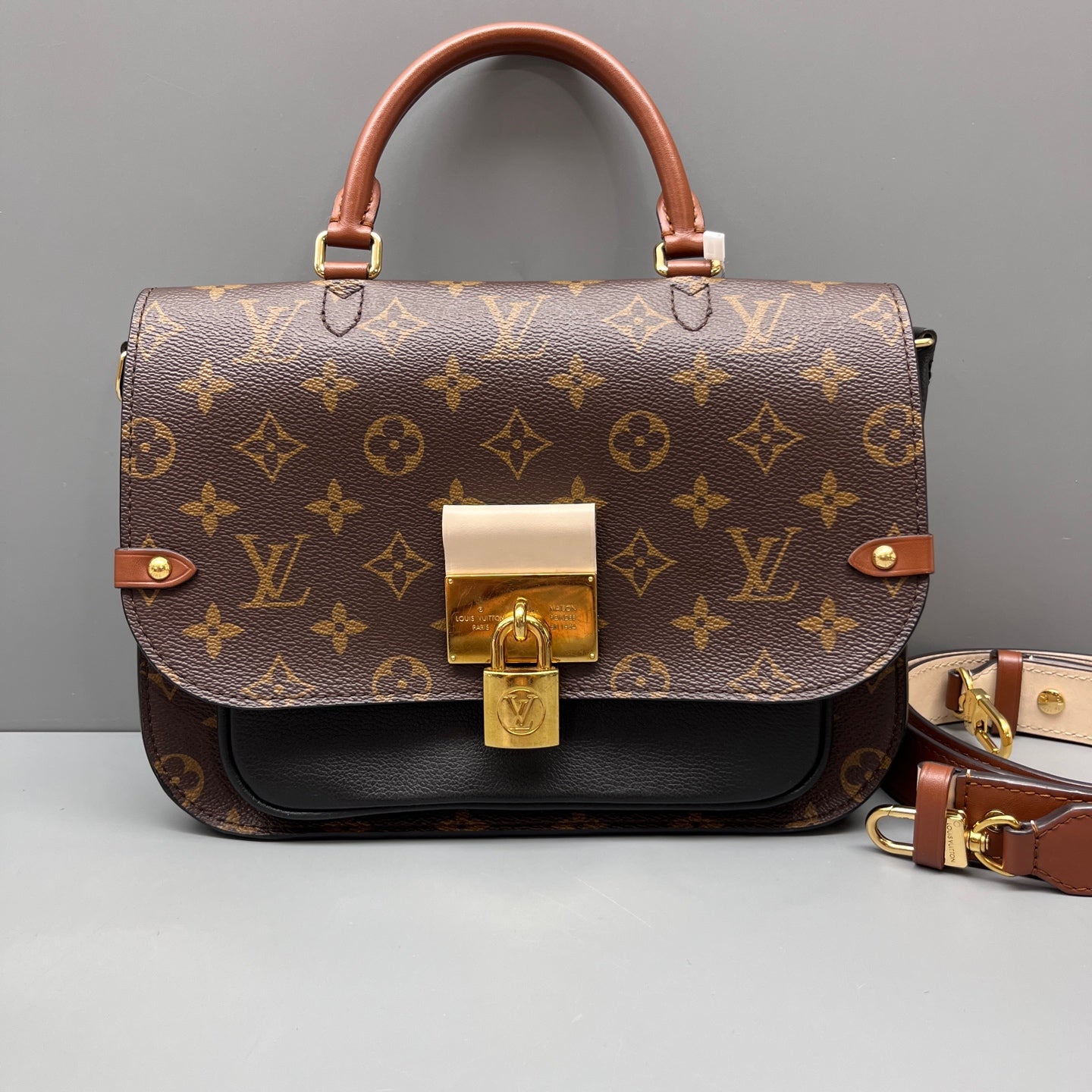 Louis Vuitton - Vaugirard - Leather - Multicolour - (medium)