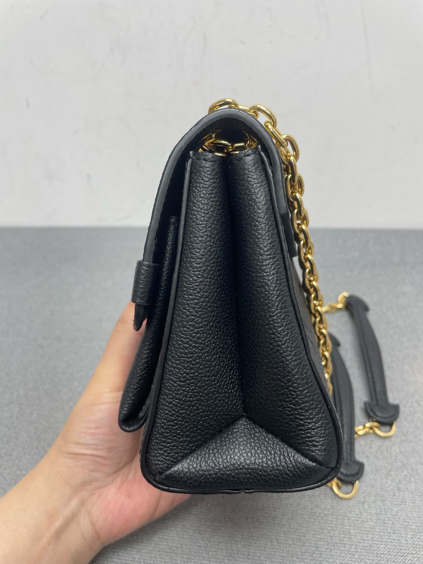 Louis Vuitton - Vavin BB - Leather - Black - (mini)