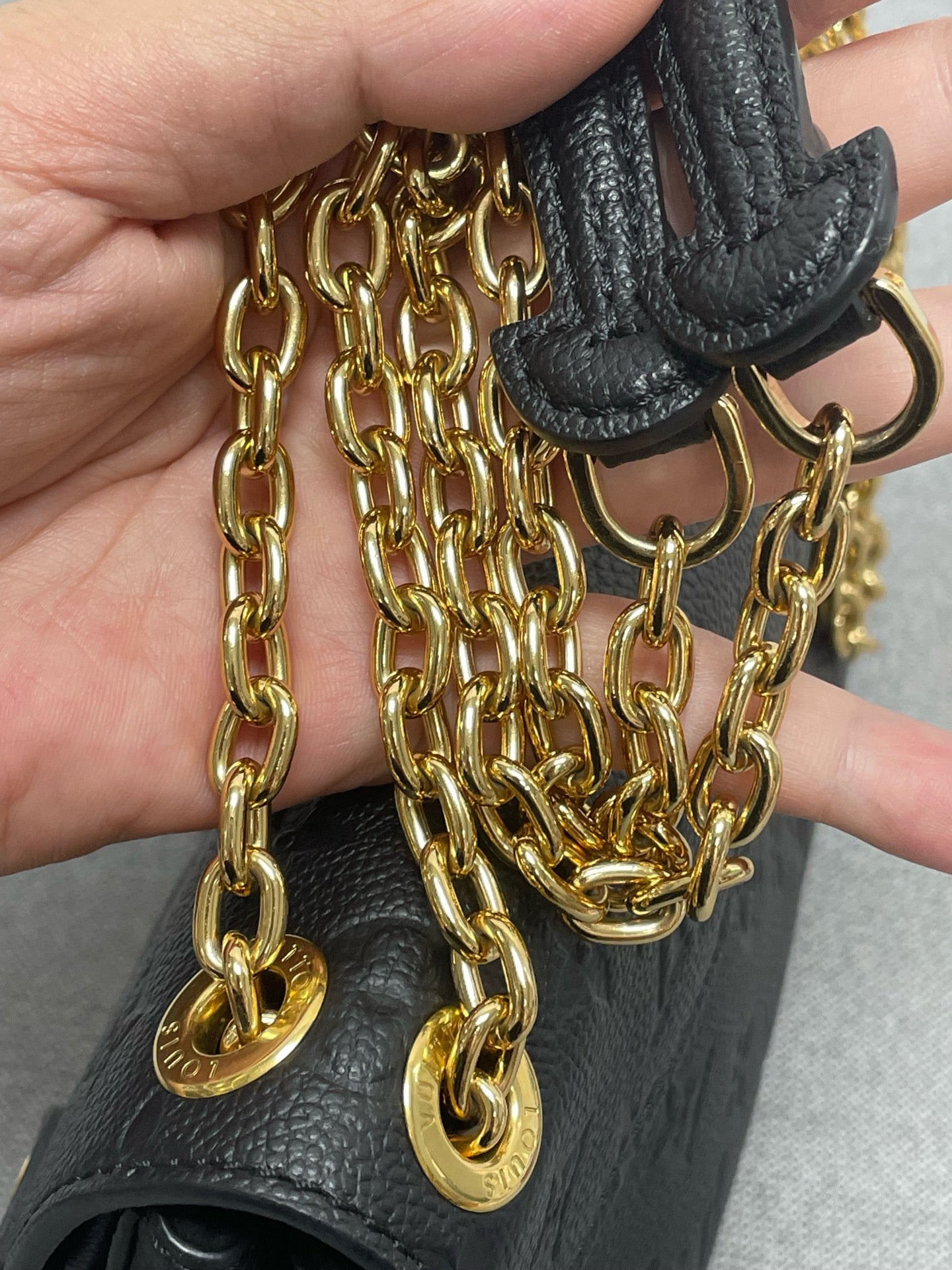 Louis Vuitton - Vavin BB - Leather - Black - (mini)