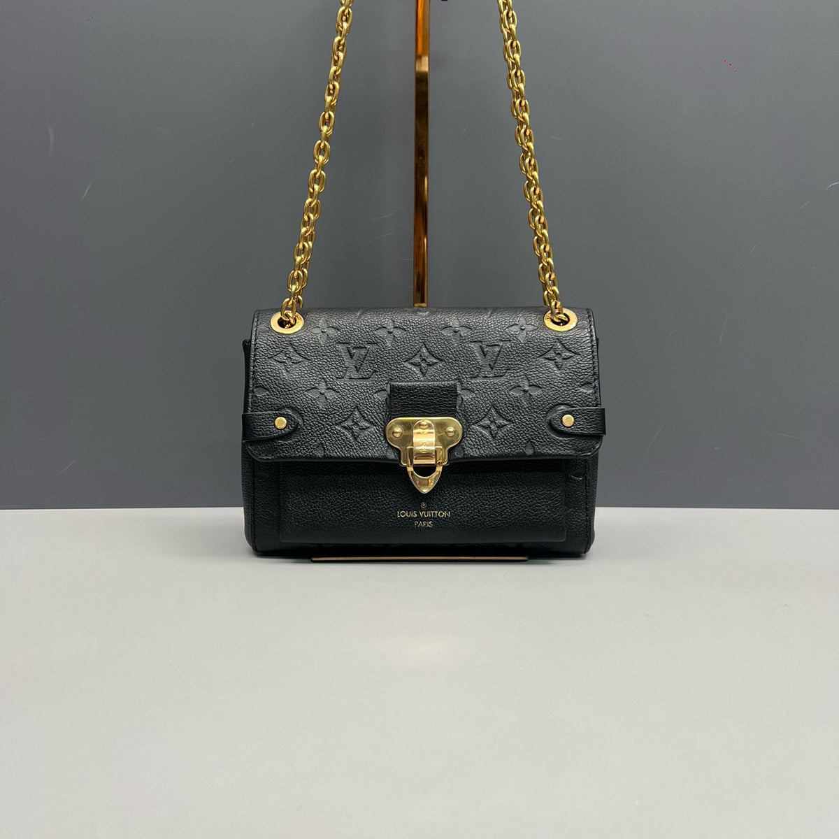 Louis Vuitton - Vavin BB - Leather - Black - (Small)