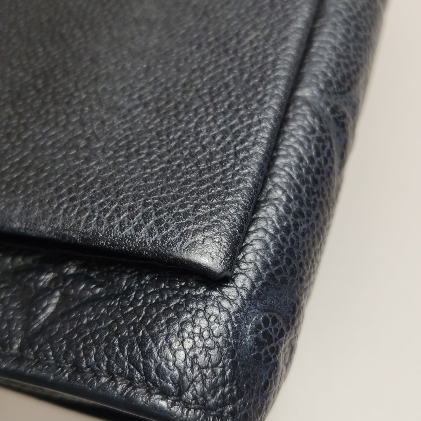 Louis Vuitton - Vavin Chain Wallet - Monogram Empreinte leather - Black - (mini)