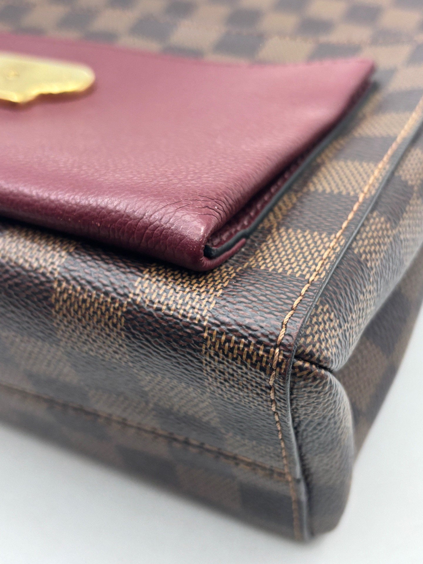 Louis Vuitton - Vavin - Damier Ebene canvas with leather trim - Brown with Burgundy accents - (Medium)