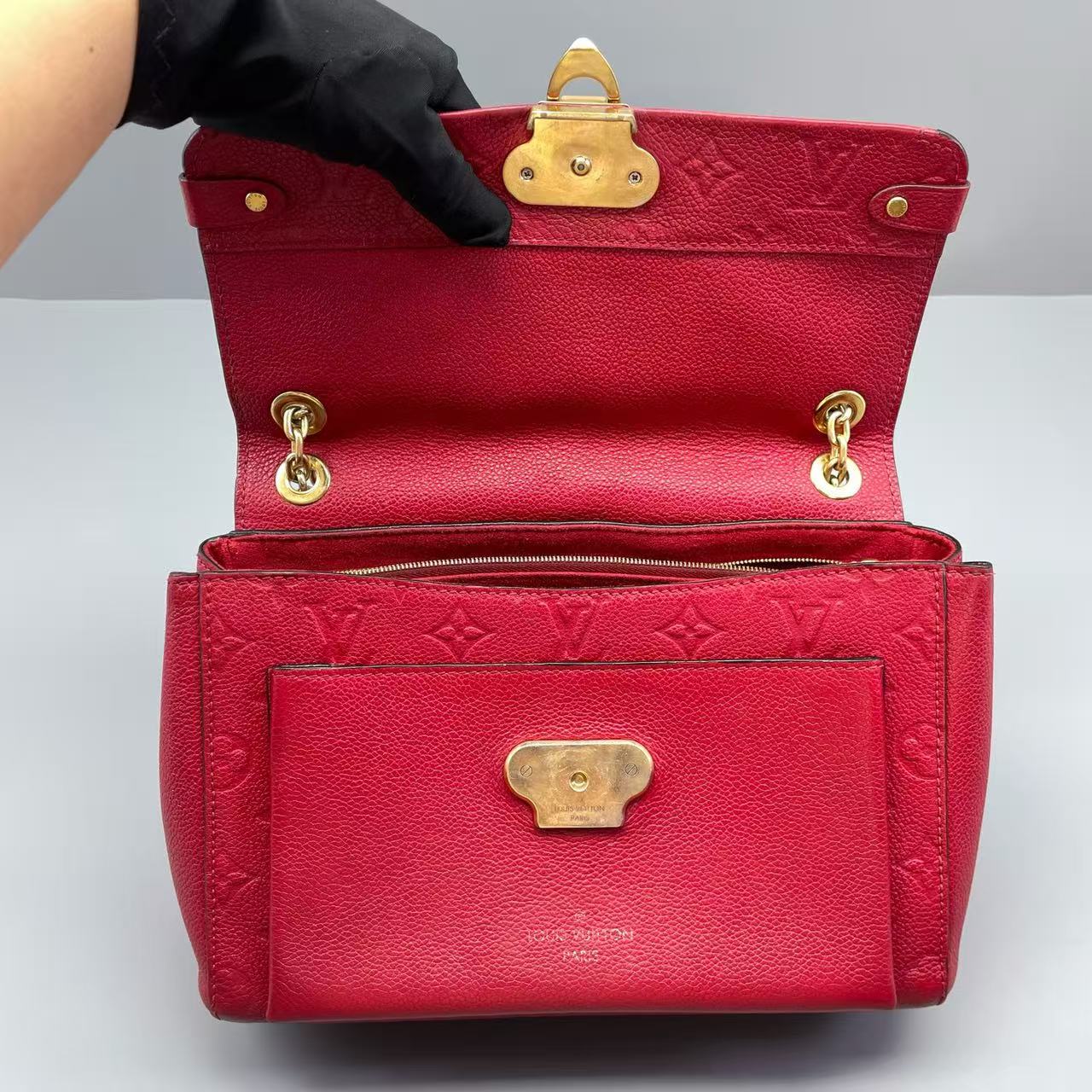 Louis Vuitton - Vavin - Embossed Monogram Grained Leather - Red - (medium)