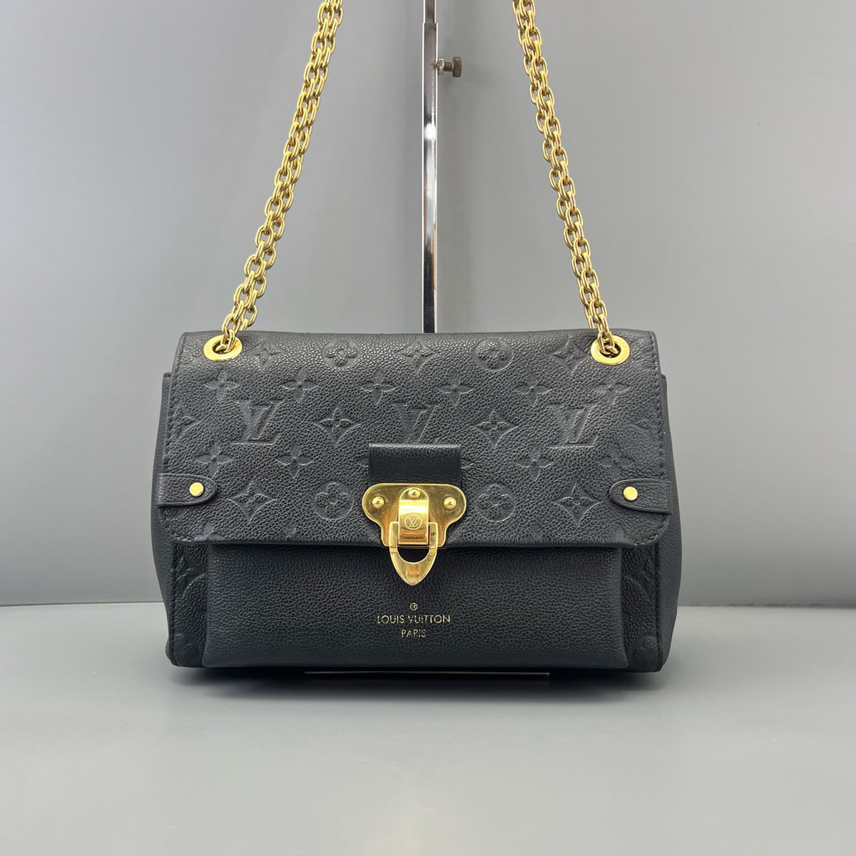 Louis Vuitton - Vavin - Leather - Black - (medium)