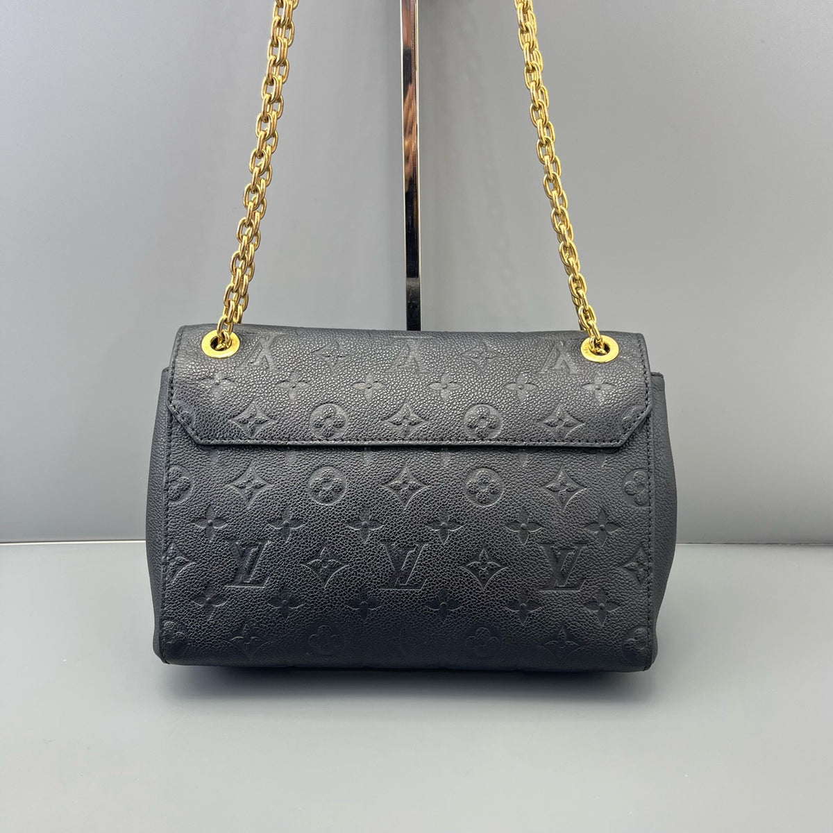 Louis Vuitton - Vavin - Leather - Black - (medium)