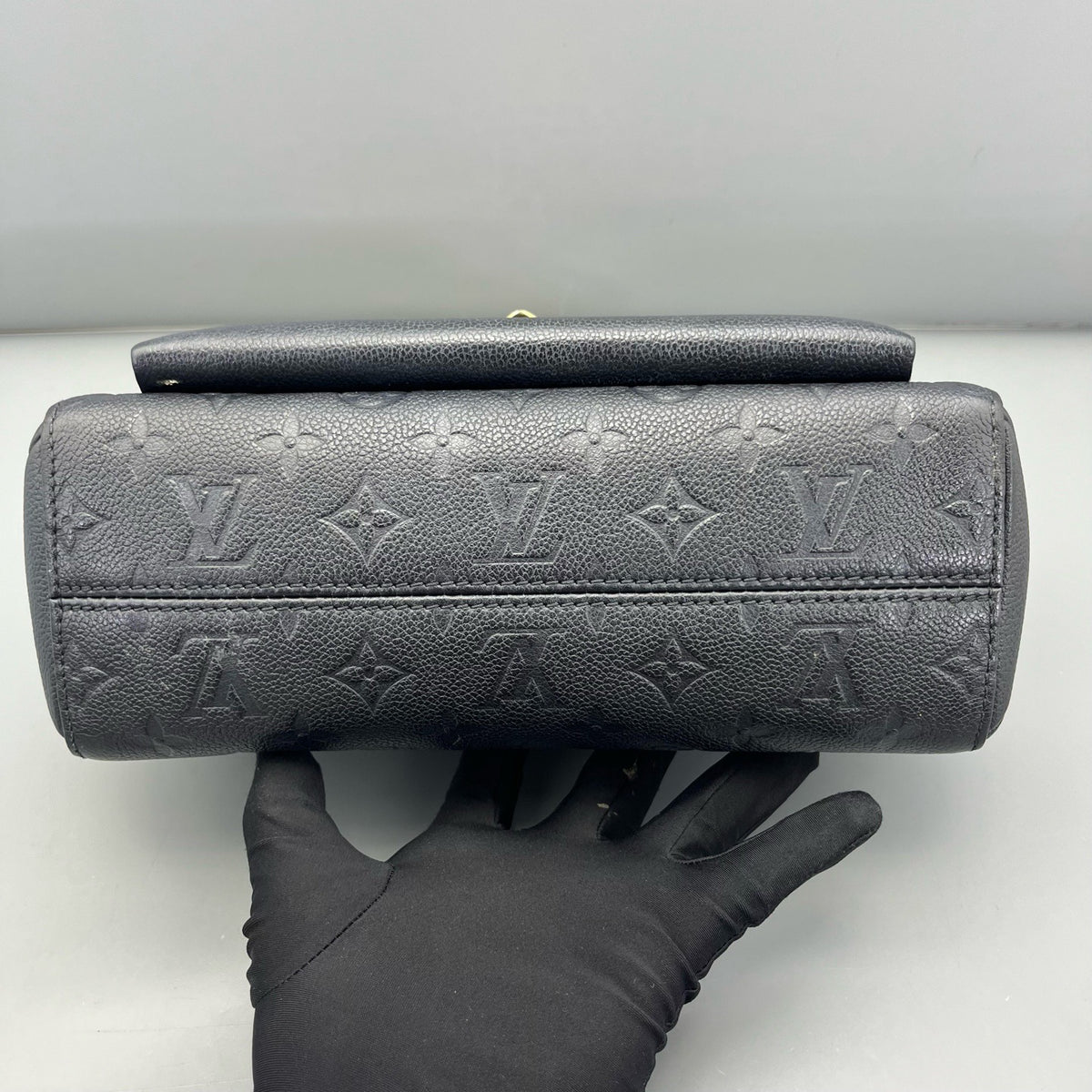 Louis Vuitton - Vavin - Leather - Black - (medium)