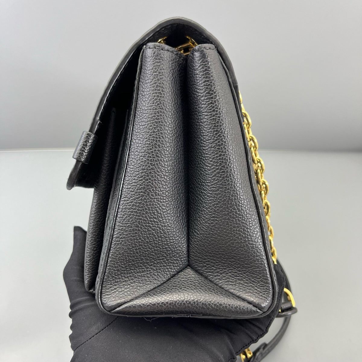 Louis Vuitton - Vavin - Leather - Black - (medium)