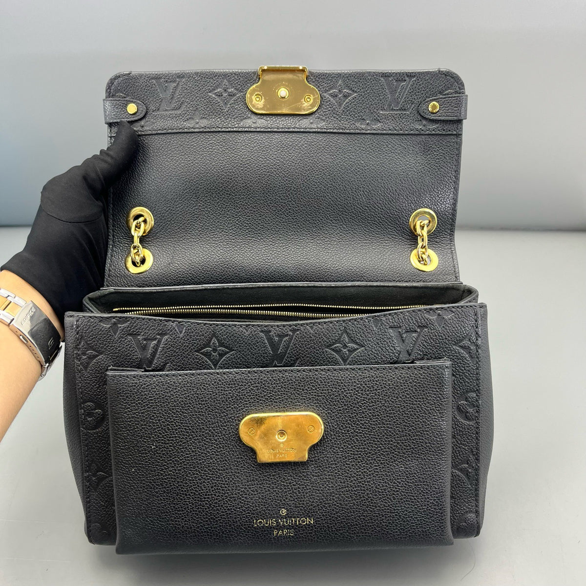 Louis Vuitton - Vavin - Leather - Black - (medium)