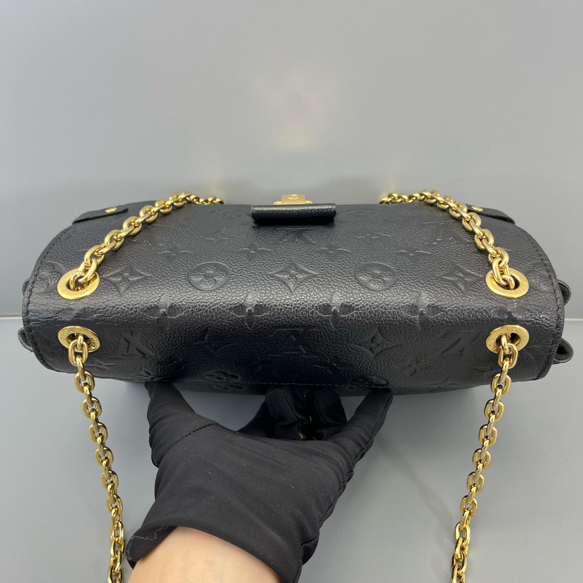 Louis Vuitton - Vavin - Leather - Black - (medium)