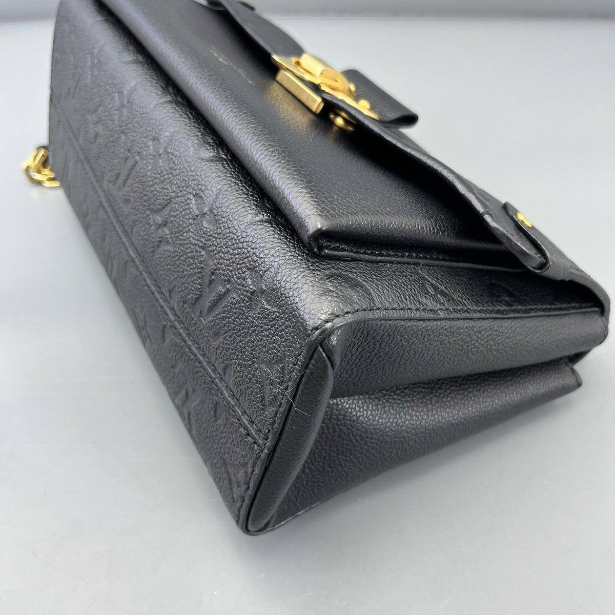 Louis Vuitton - Vavin - Leather - Black - (medium)