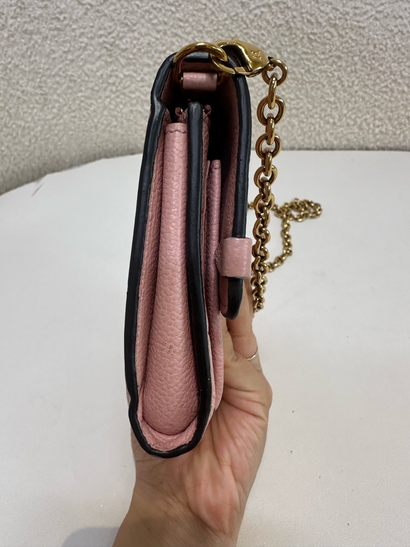 Louis Vuitton - Vavin - Leather - Pink - (mini)