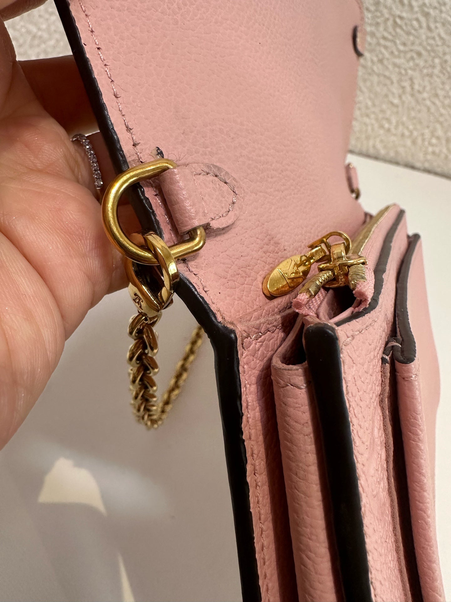 Louis Vuitton - Vavin - Leather - Pink - (mini)