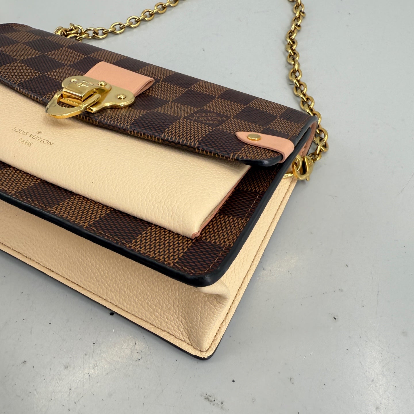 Louis Vuitton - Vavin WOC - Leather - Beige - (mini)