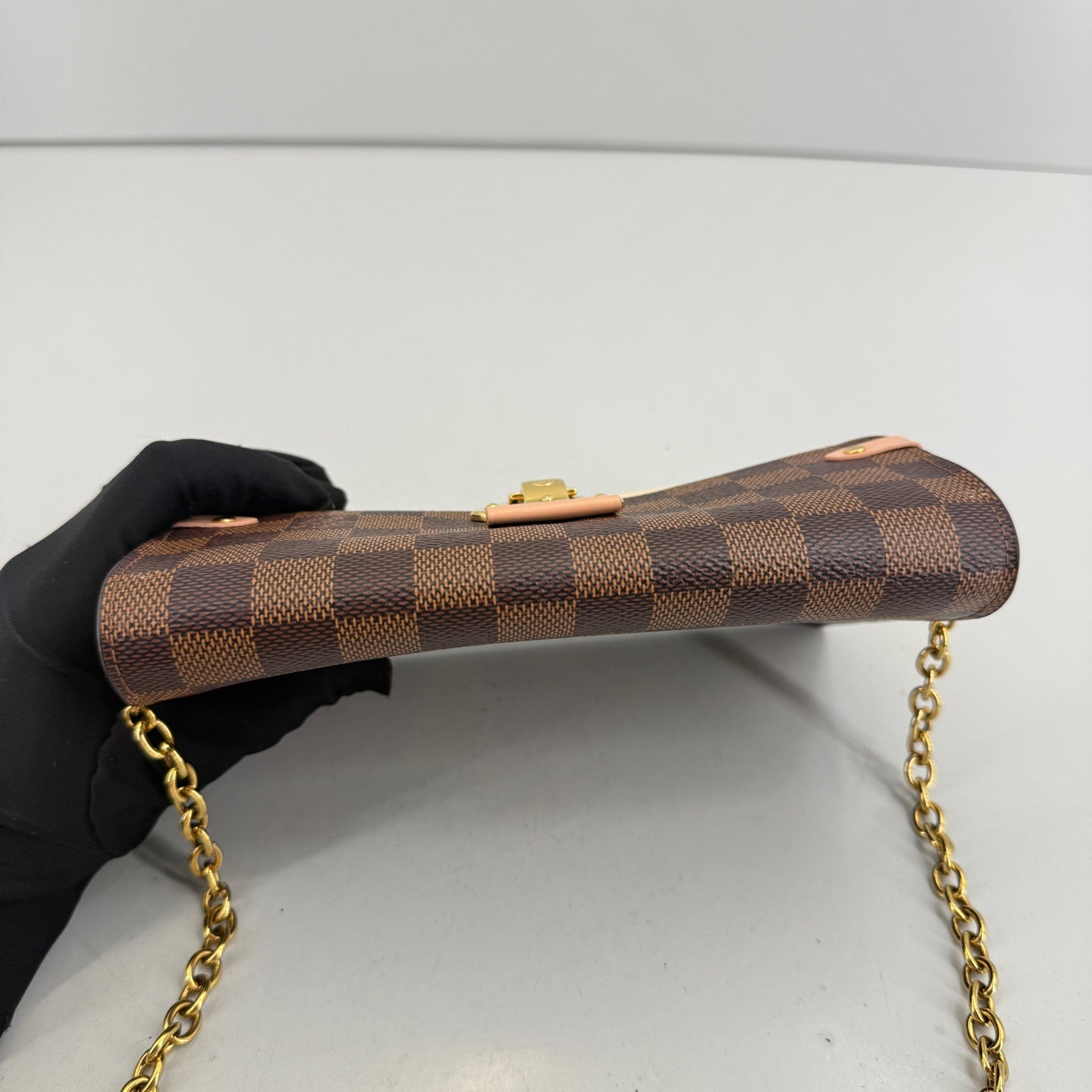 Louis Vuitton - Vavin WOC - Leather - Beige - (mini)