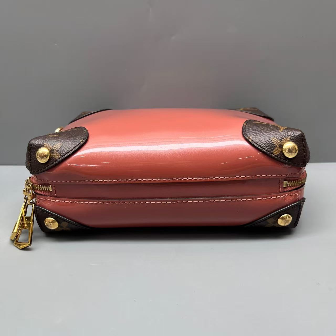 Louis Vuitton - Venice Soft Box Bag - Patent leather and Monogram coated canvas - Coral Pink with Brown accents - (Mini)