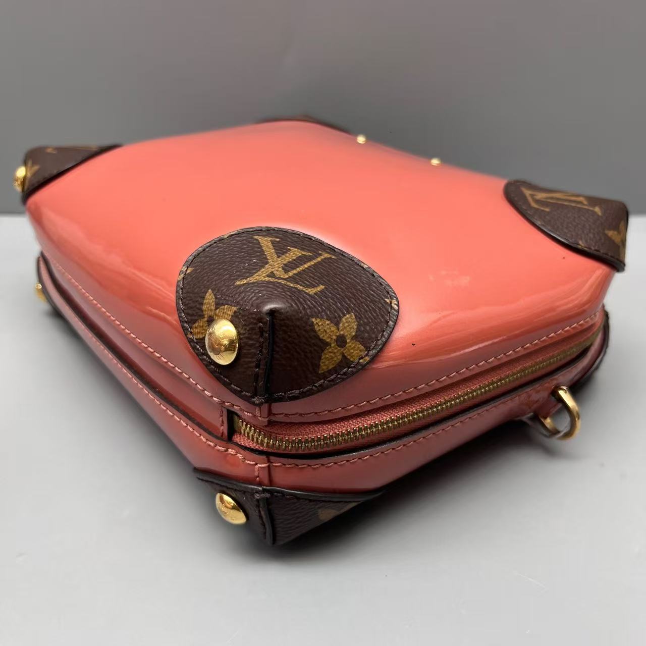 Louis Vuitton - Venice Soft Box Bag - Patent leather and Monogram coated canvas - Coral Pink with Brown accents - (Mini)