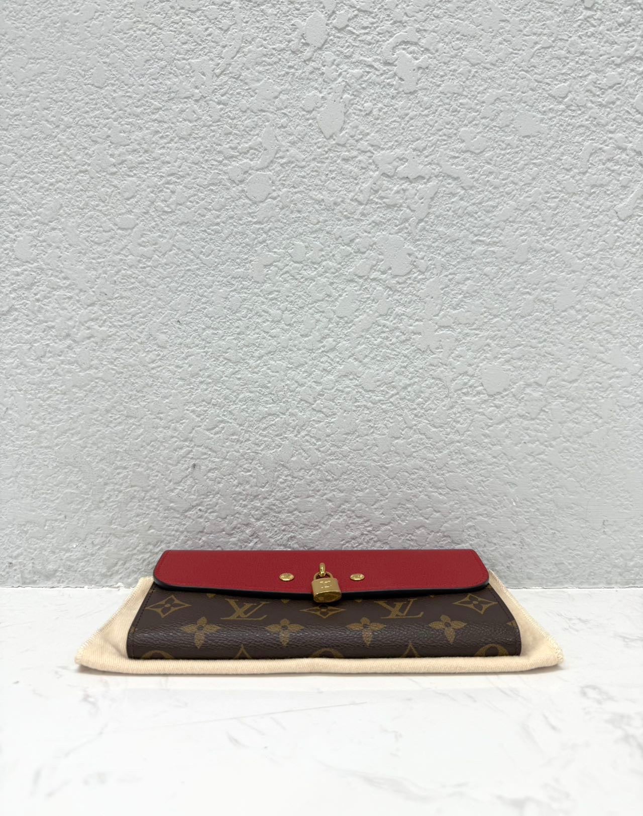 Louis Vuitton - Venus - Monogram canvas and grained leather - Red and Brown - (Medium)