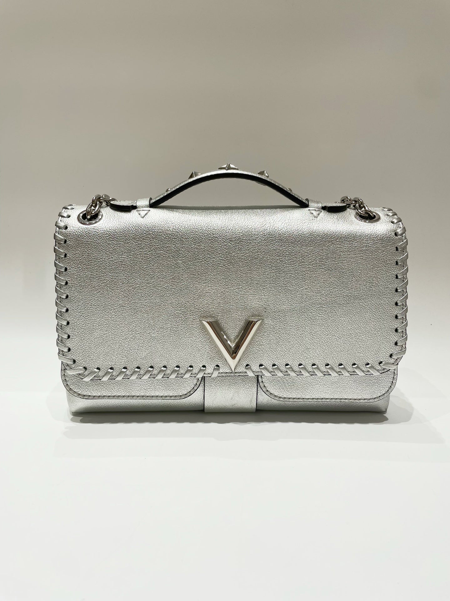 Louis Vuitton - Very Chain - Leather - Silver - (medium)