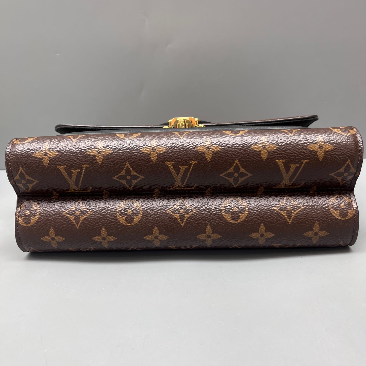 Louis Vuitton - Victoire - Leather - Brown - (mini)