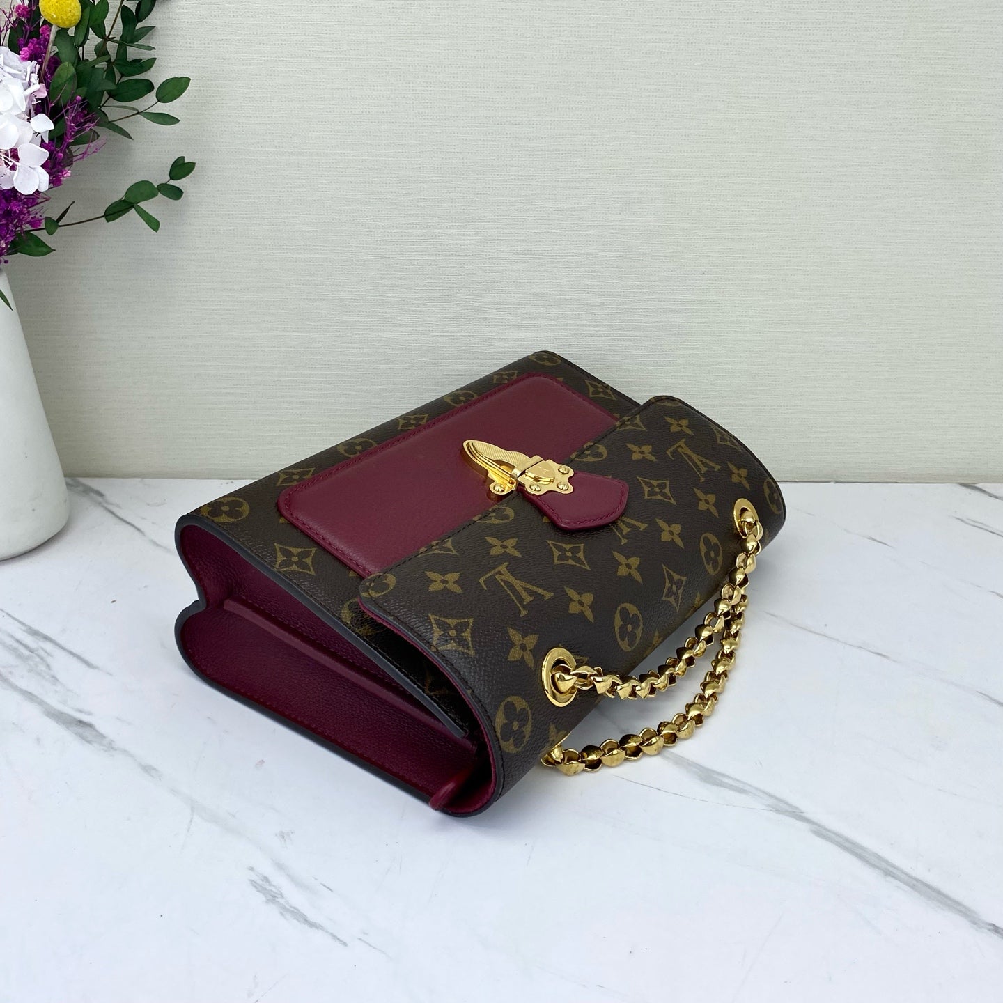 Louis Vuitton - Victoire - Leather - Multicolour - (medium)