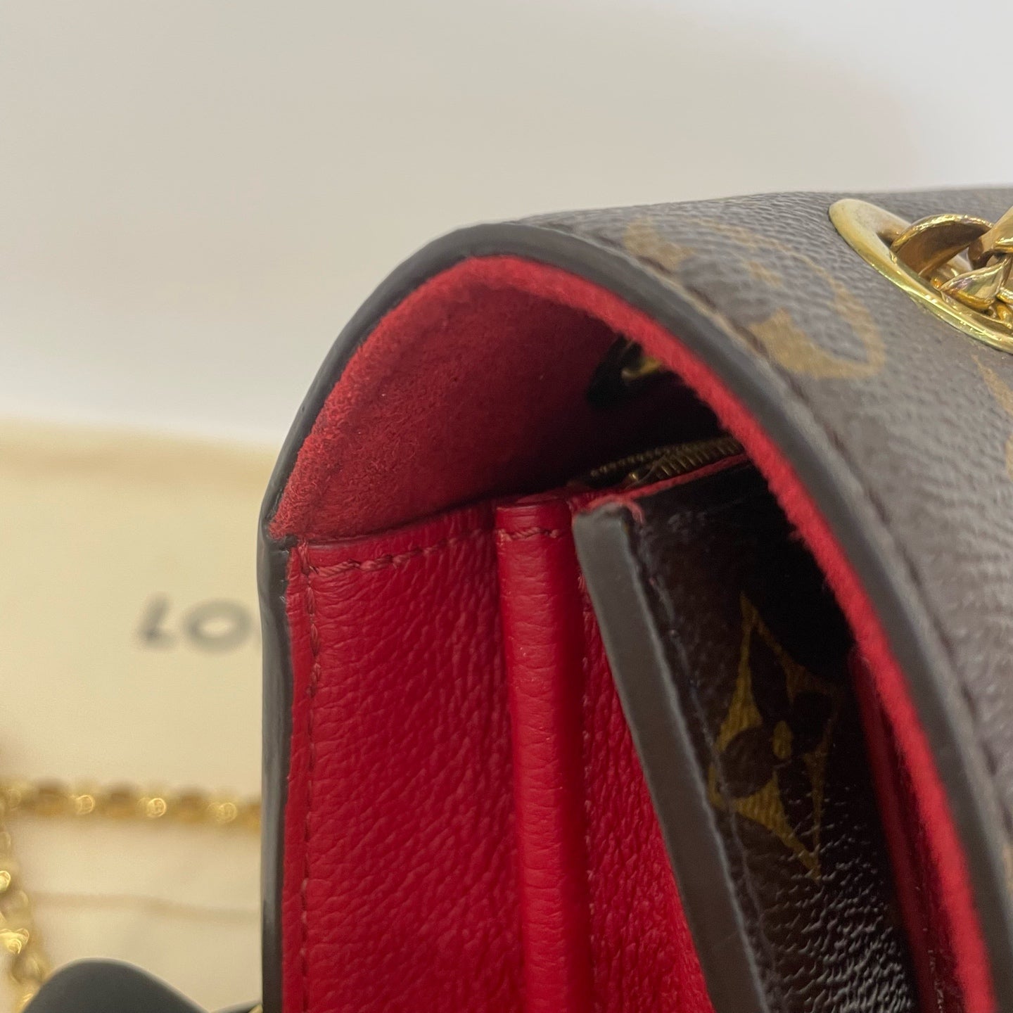 Louis Vuitton - Victoire - Leather - Multicolour - (medium)