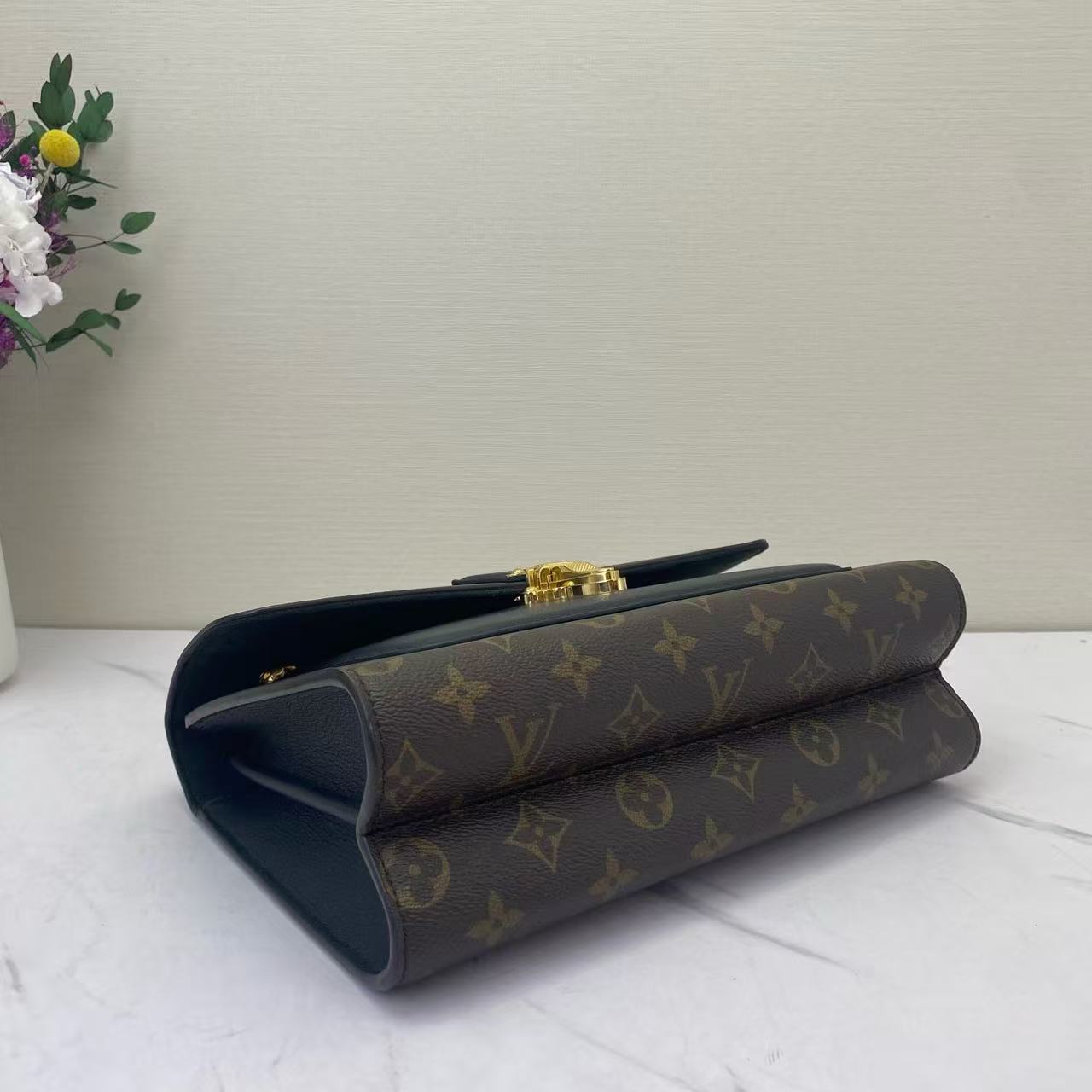 Louis Vuitton - Victoire - Monogram canvas and leather - Brown and Black with Gold-Tone Hardware - (medium)