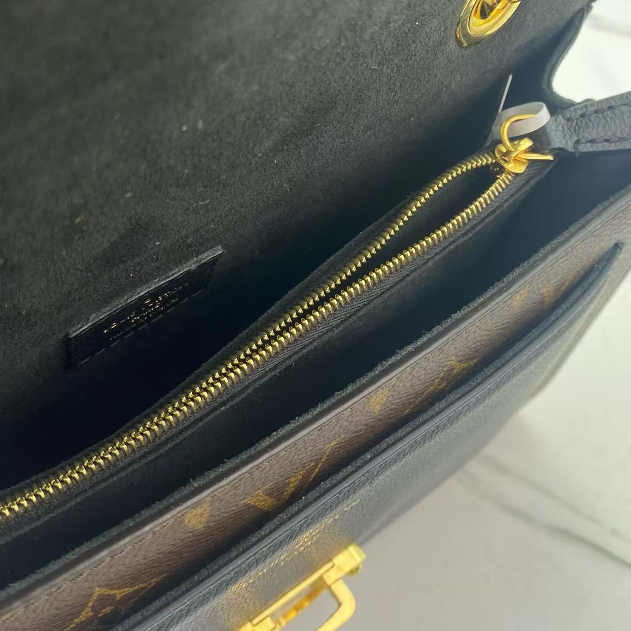 Louis Vuitton - Victoire - Monogram canvas and leather - Brown and Black with Gold-Tone Hardware - (medium)