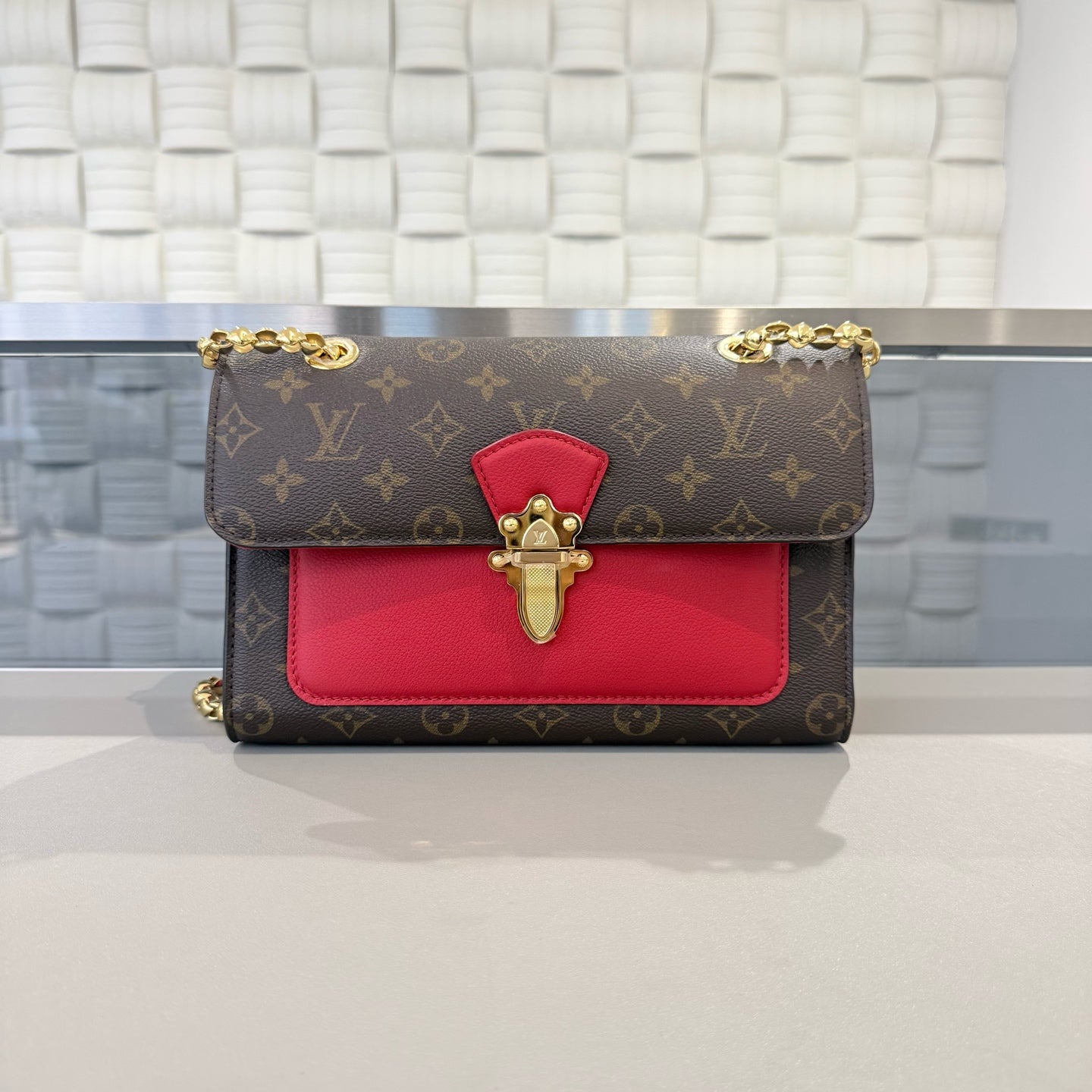 Louis Vuitton - Victoire - Synthetic - Multicolour - (small)