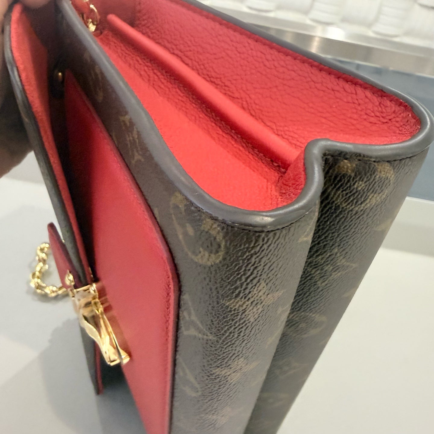 Louis Vuitton - Victoire - Synthetic - Multicolour - (small)