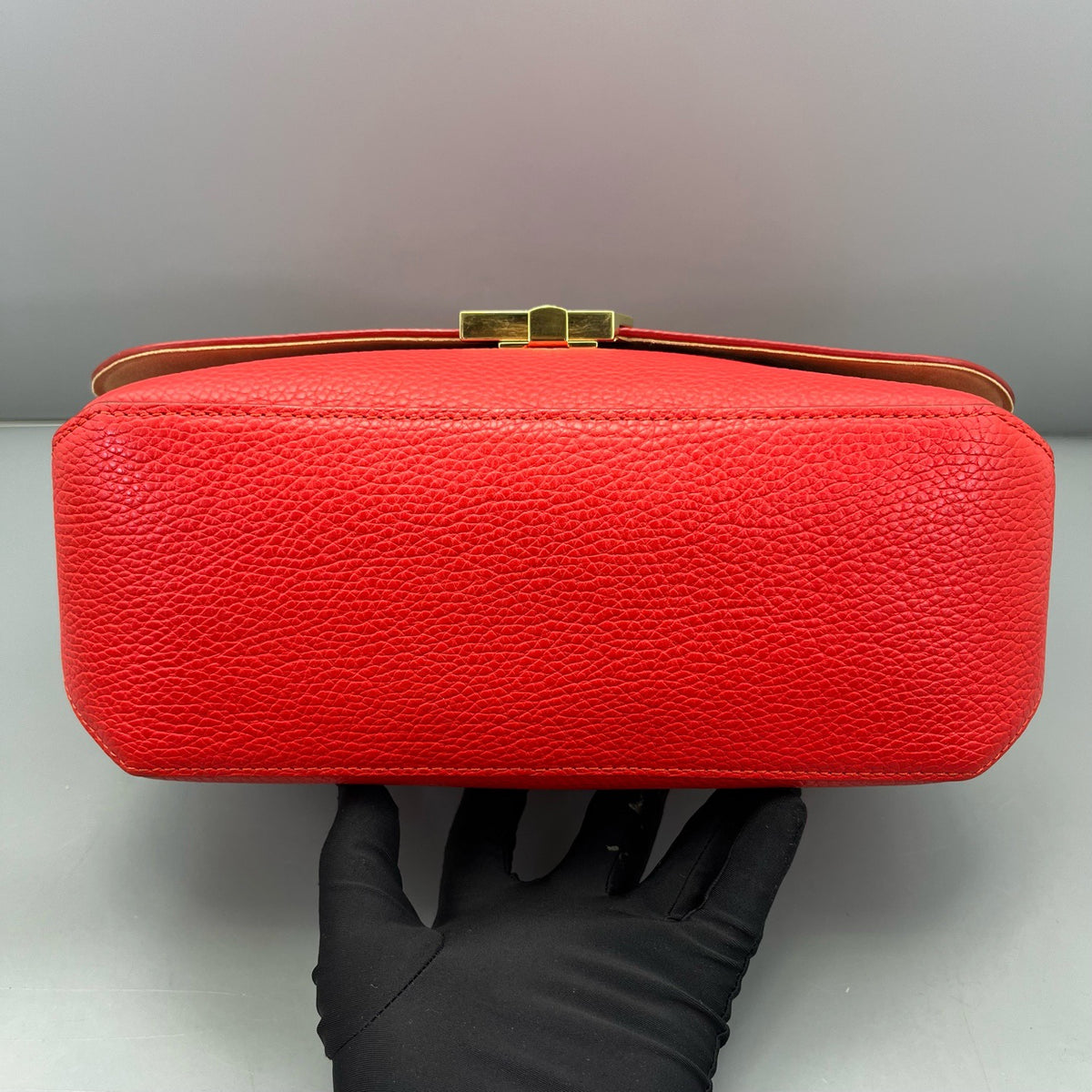Louis Vuitton - Volta - Leather - Red - (medium)