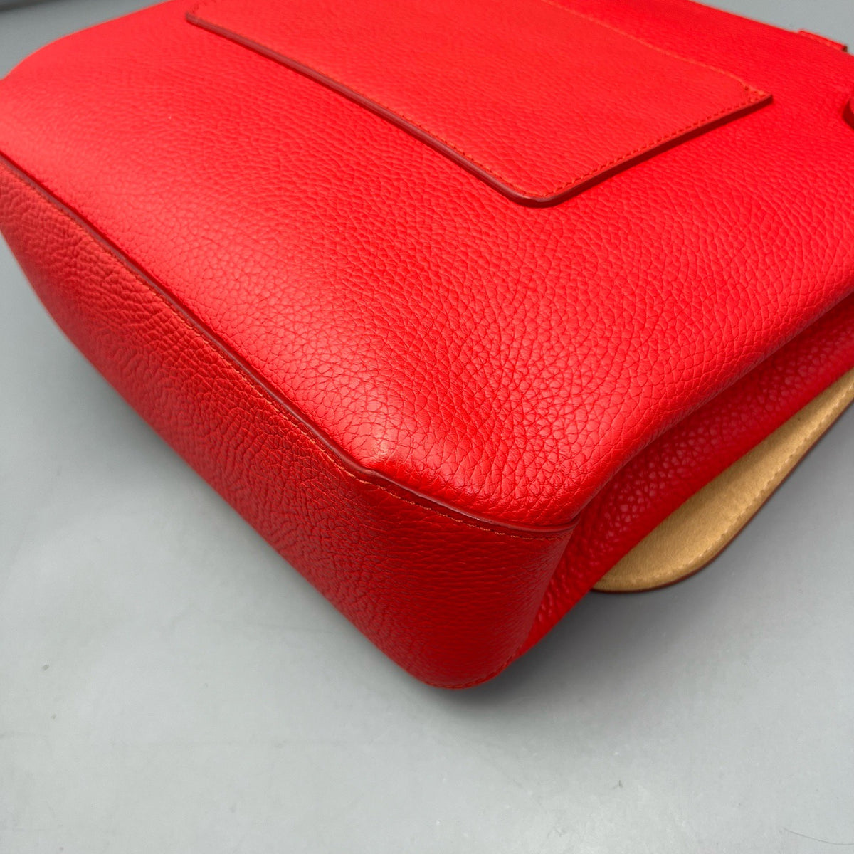 Louis Vuitton - Volta - Leather - Red - (medium)