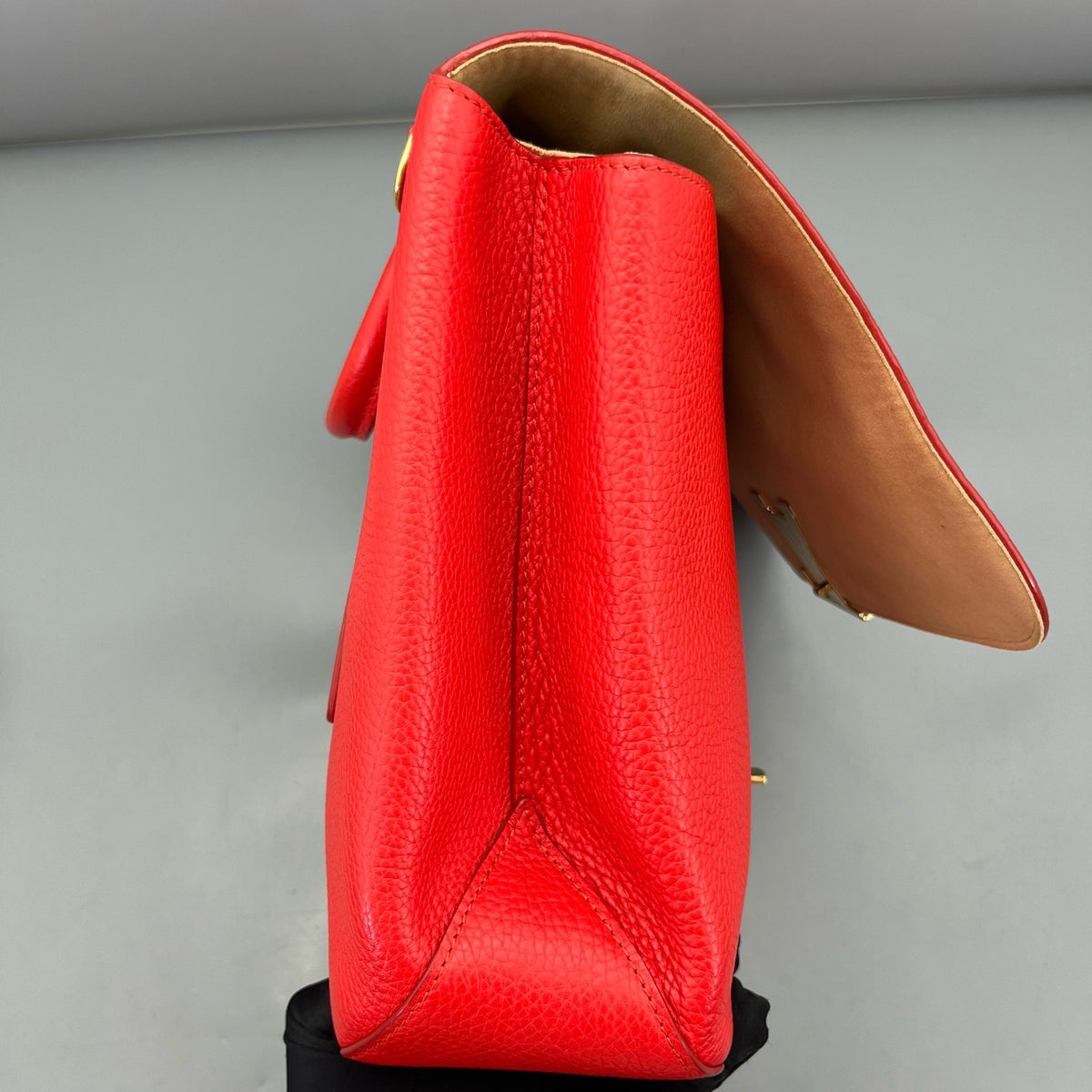 Louis Vuitton - Volta - Leather - Red - (medium)