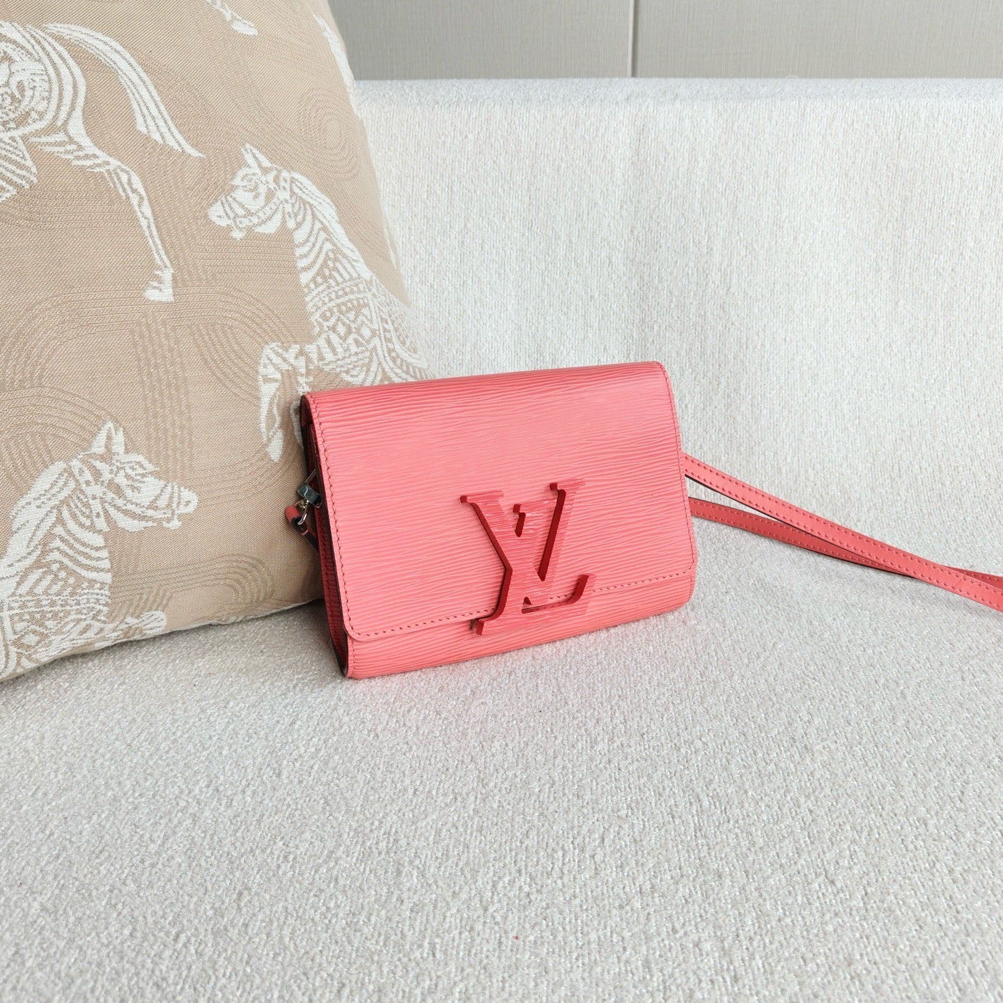 Louis Vuitton - Wallet on Chain (WOC) - Epi leather - Pink - (mini)
