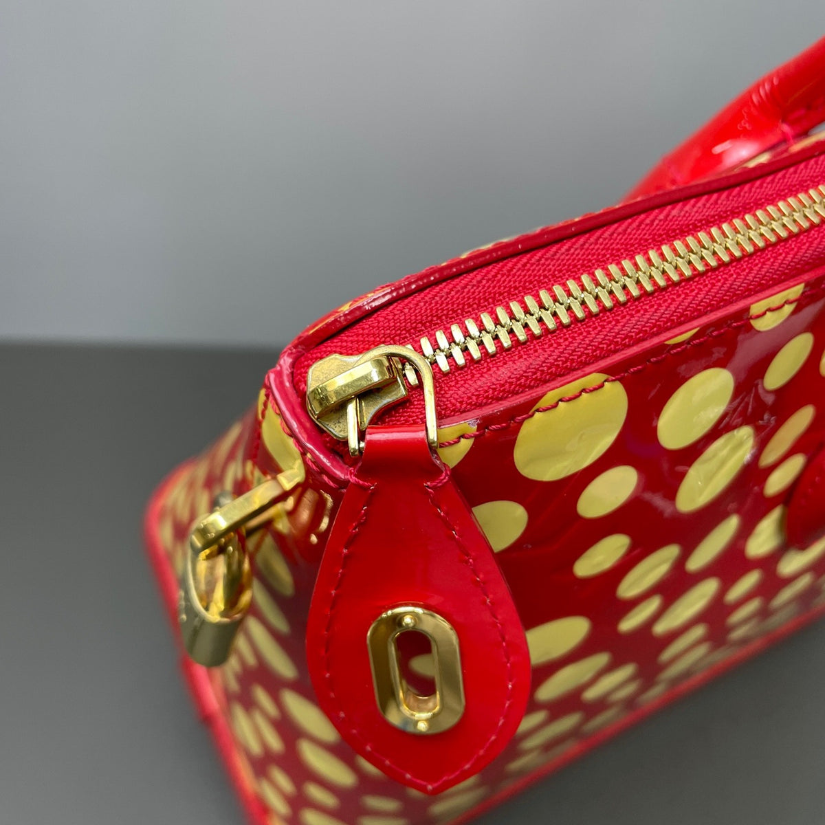 Louis Vuitton - Yayoi Kusama - Patent leather - Red - (Medium)
