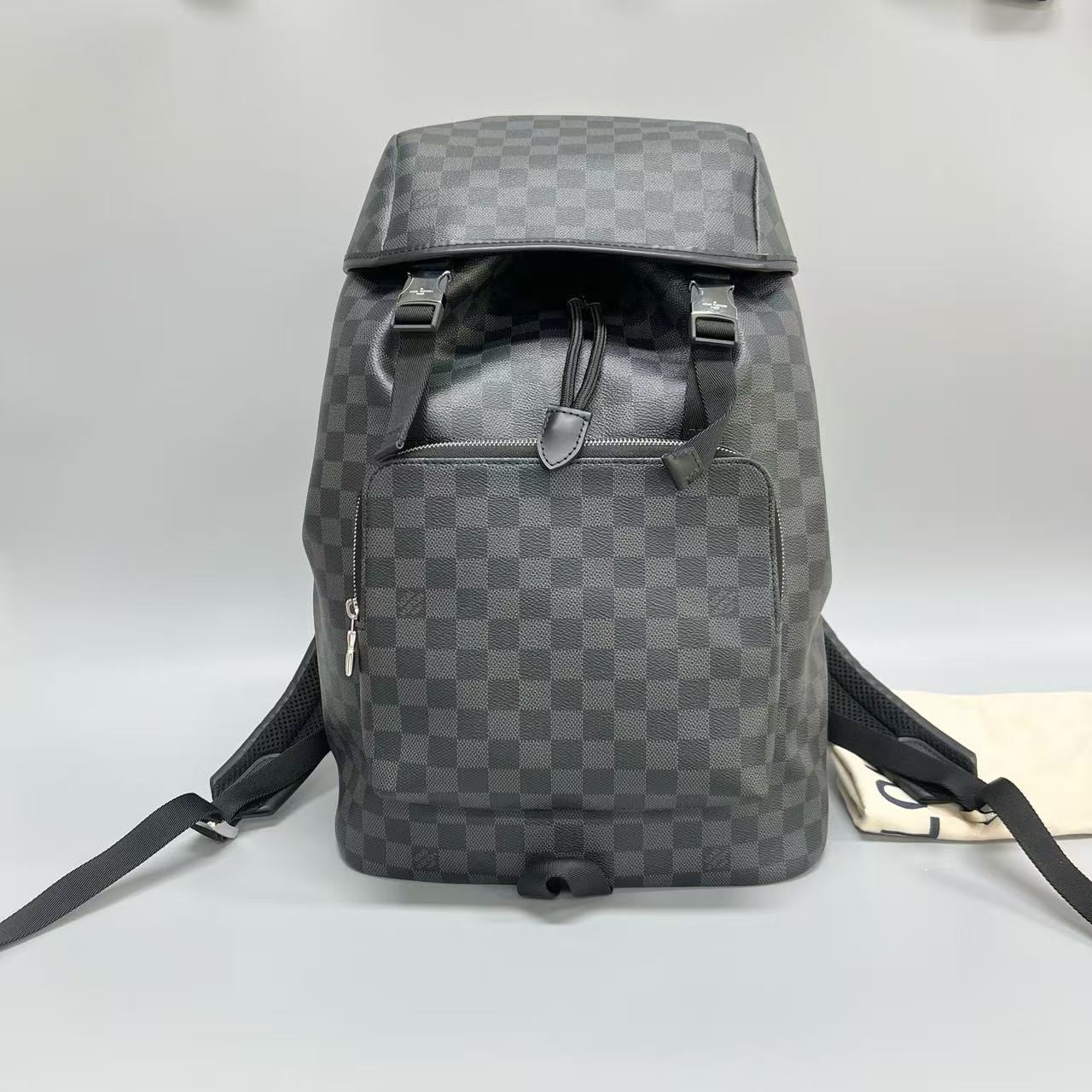 Louis Vuitton - Zack - Damier Graphite coated canvas with leather trim - Black - (Large)
