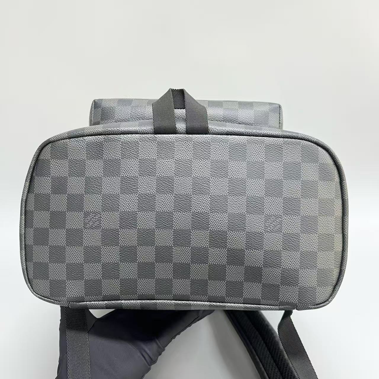 Louis Vuitton - Zack - Damier Graphite coated canvas with leather trim - Black - (Large)