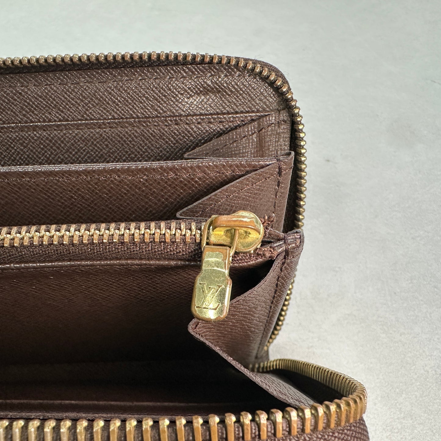 Louis Vuitton - Zippy Wallet - Cloth - Brown - (small)